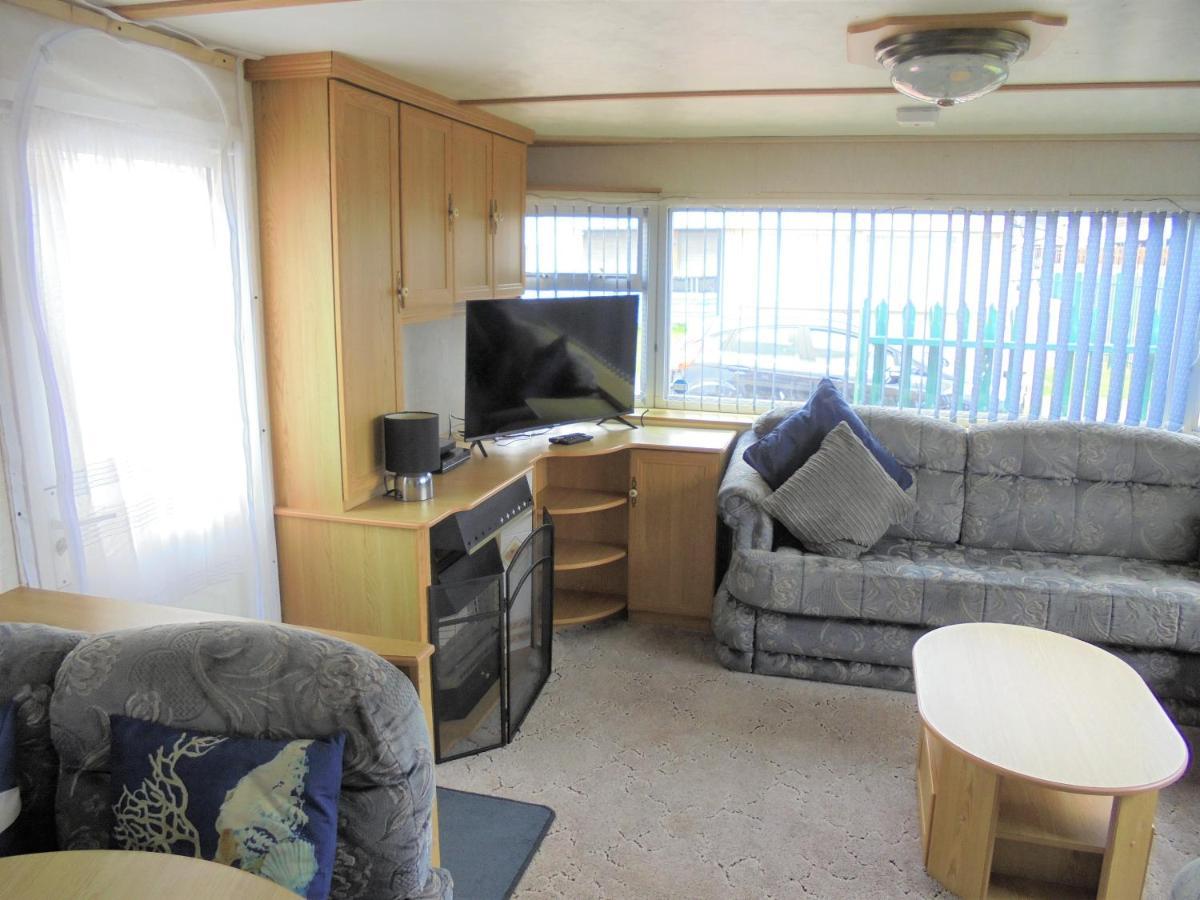 Seaview: The Crown:- 6 Berth, Central Heated, Enclosed Veranda Ingoldmells Buitenkant foto