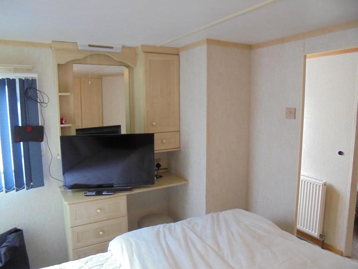 Seaview: The Crown:- 6 Berth, Central Heated, Enclosed Veranda Ingoldmells Buitenkant foto