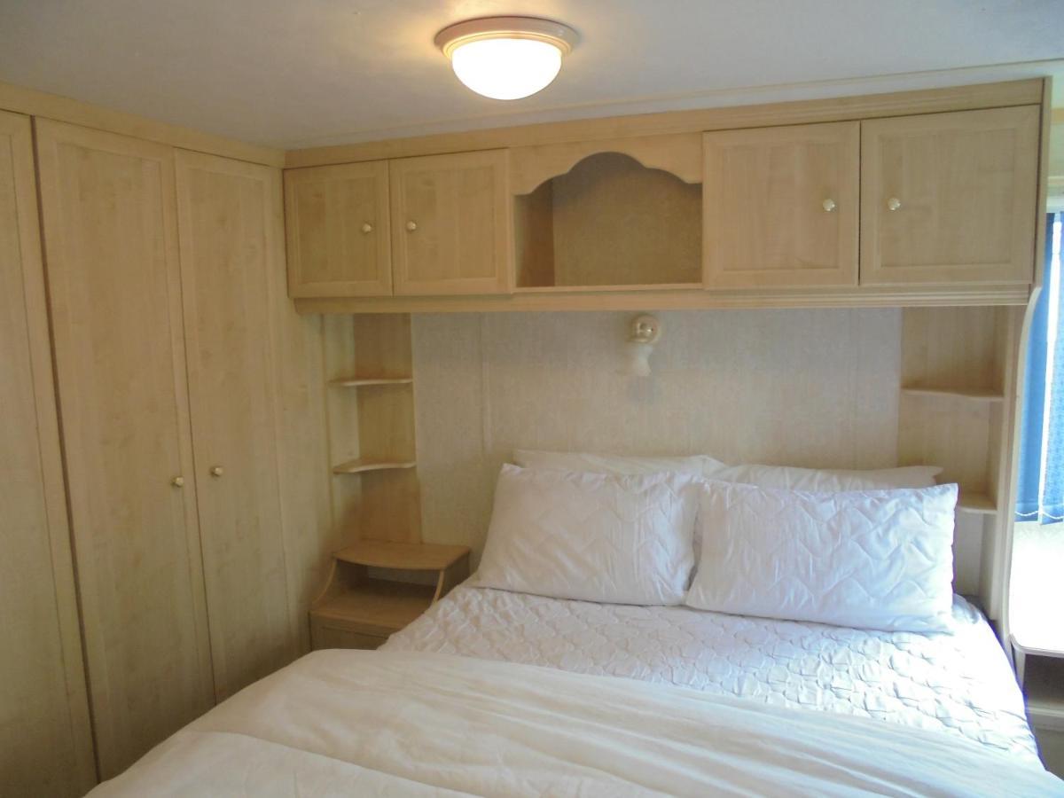 Seaview: The Crown:- 6 Berth, Central Heated, Enclosed Veranda Ingoldmells Buitenkant foto