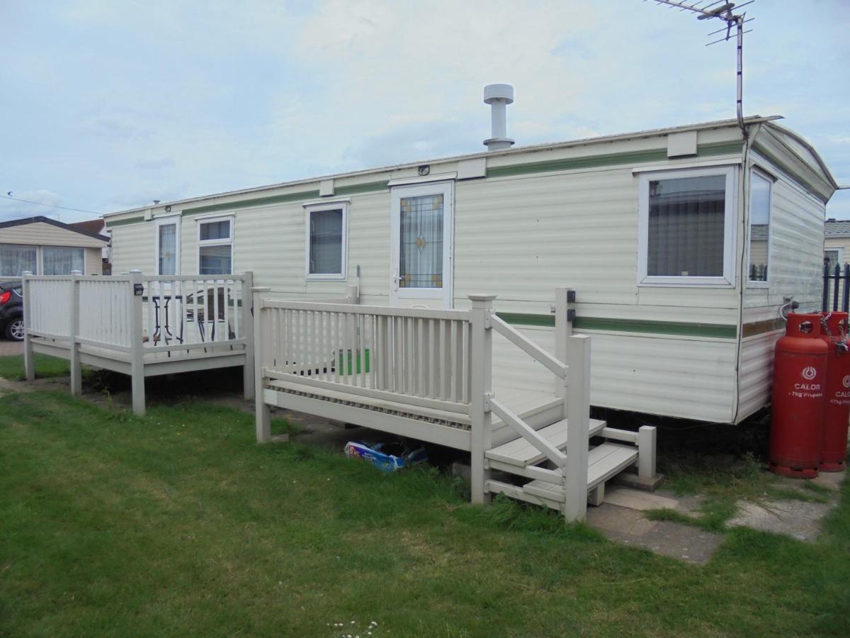 Seaview: The Crown:- 6 Berth, Central Heated, Enclosed Veranda Ingoldmells Buitenkant foto